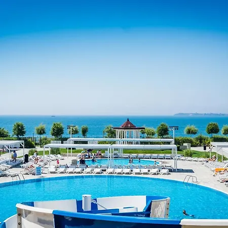 Premier Semesteranläggning (resort) 4*