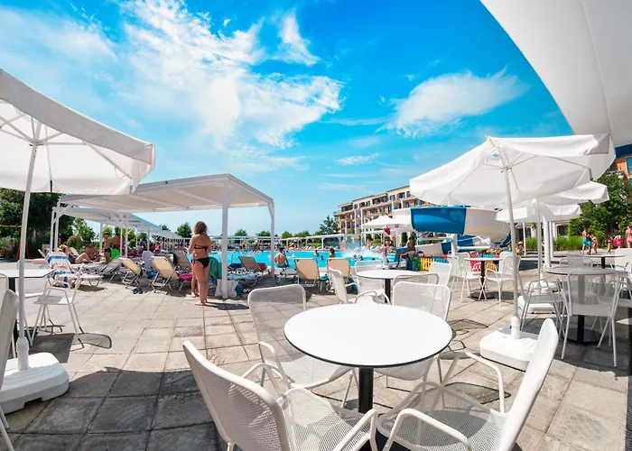 Курортный комплекс Premier 4*