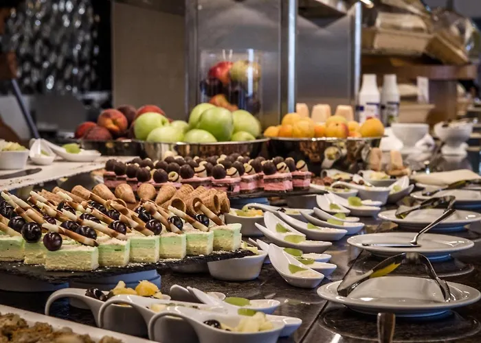 Курортный комплекс Premier