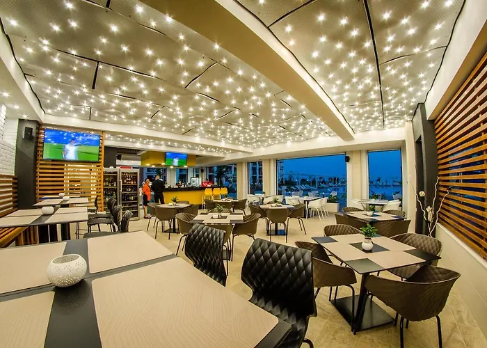 Premier Курортный комплекс 4*