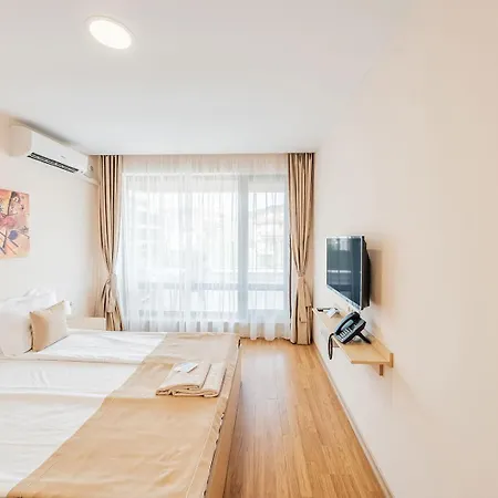 普瑞米尔堡海滩酒店 度假村