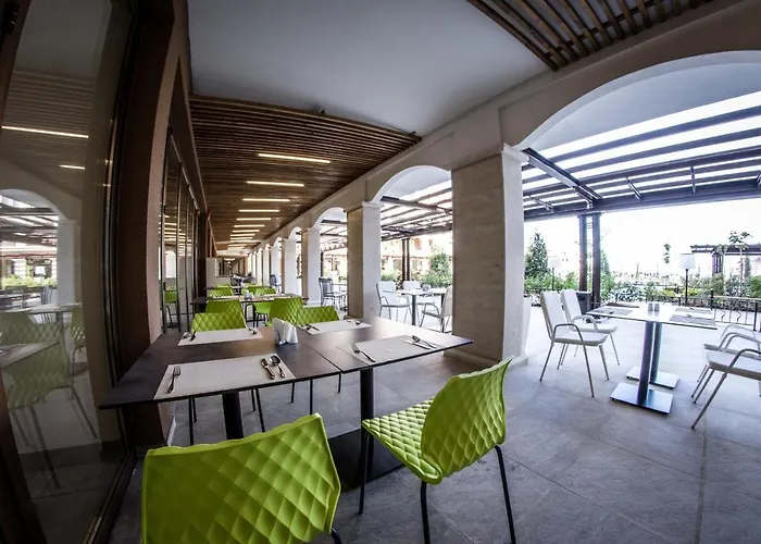 Resort Premier Fort Beach Hotel 4*